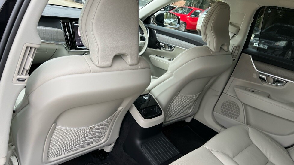 Used Volvo V90 2024 for sale - 76684066: Photo 42