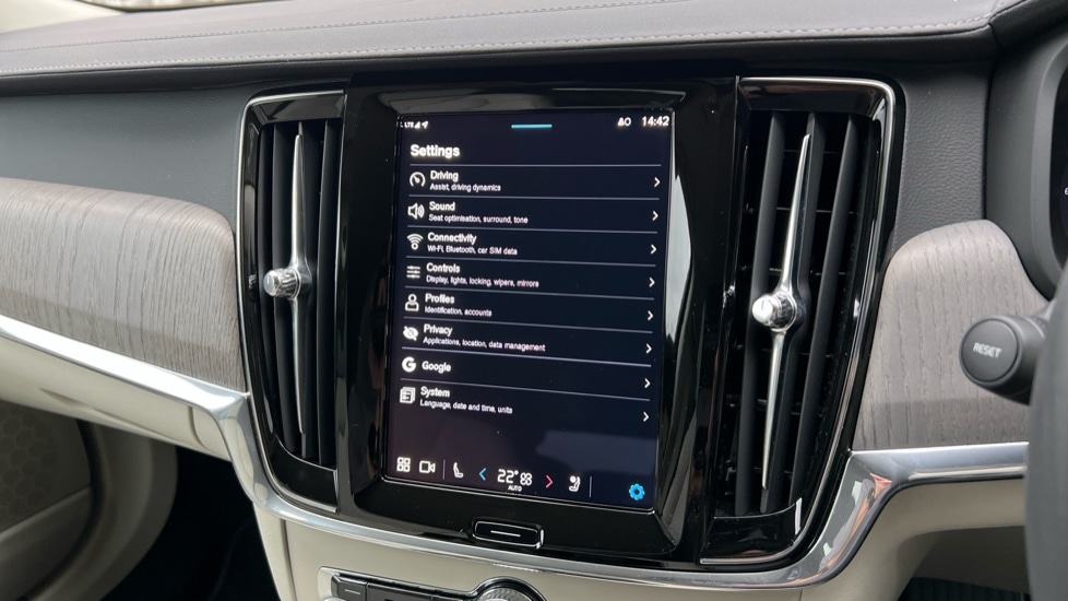 Used Volvo V90 2024 for sale - 76684066: Photo 54