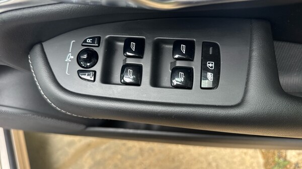 Used Volvo XC90 2023 for sale - 75715189: Photo 33