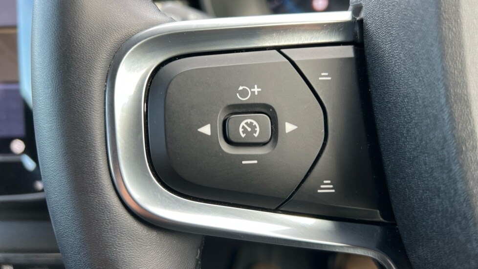 Used Volvo XC40 2024 for sale - 76602829: Photo 18