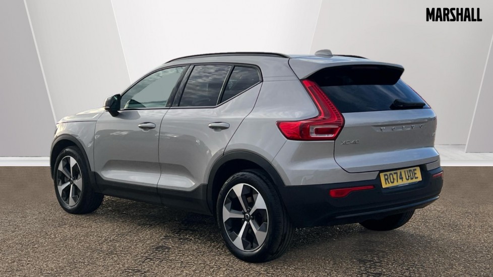 Used Volvo XC40 2024 for sale - 76602829: Photo 2