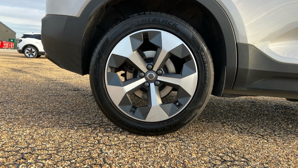 Used Volvo XC40 2024 for sale - 76602829: Photo 24