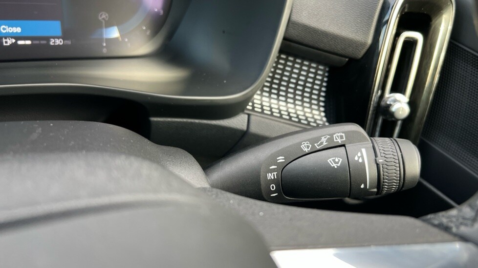 Used Volvo XC40 2024 for sale - 76602829: Photo 30