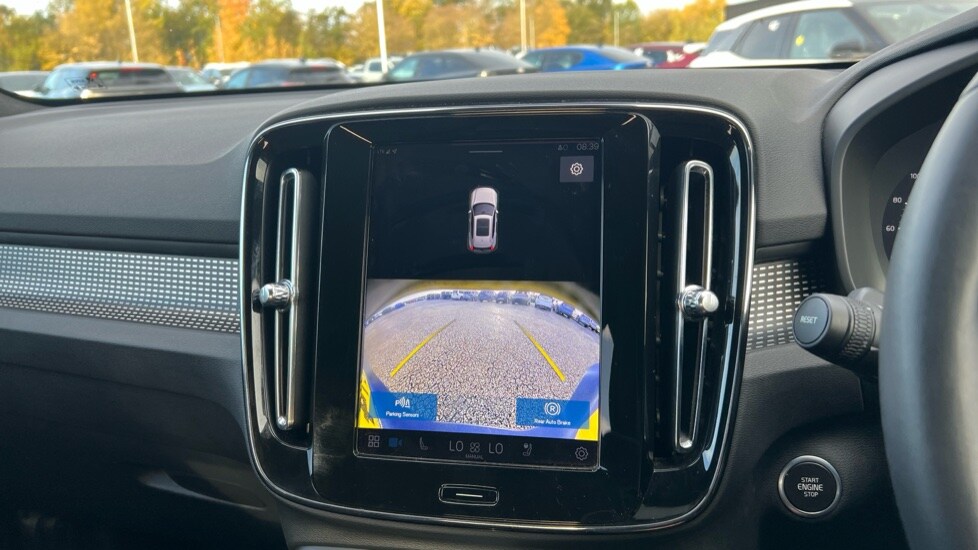 Used Volvo XC40 2024 for sale - 76602829: Photo 39