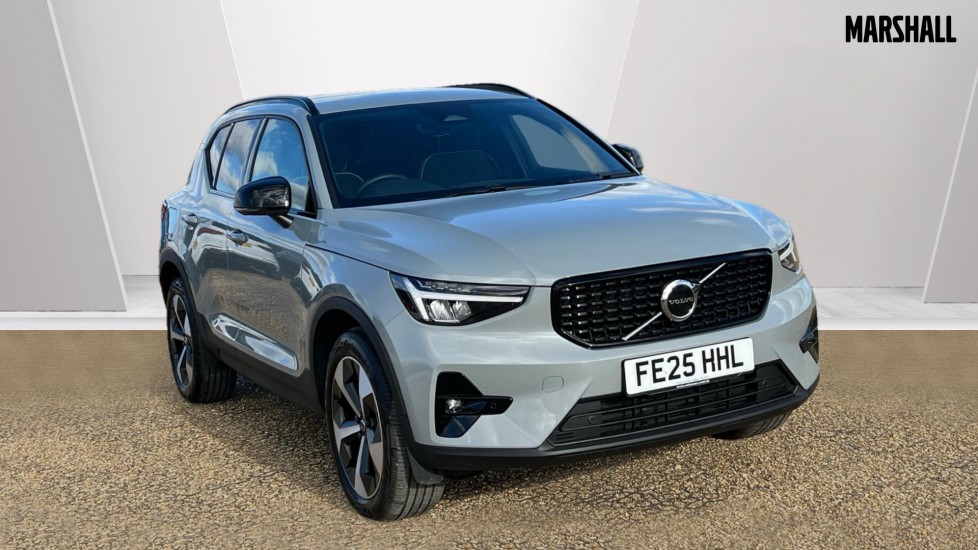 Used Volvo XC40 2025 for sale - 76901272: Photo 1