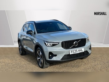 2025 - XC40 2.0 B4P Plus Dark 5dr Auto