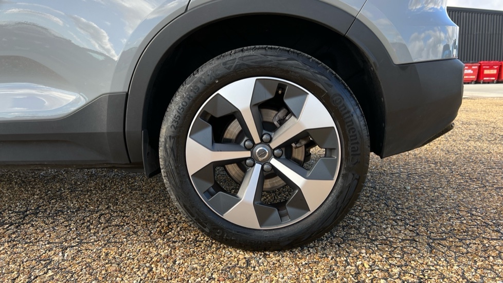 Used Volvo XC40 2025 for sale - 76901272: Photo 26