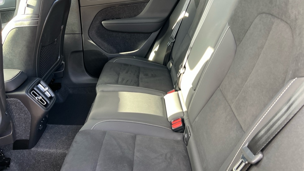 Used Volvo XC40 2025 for sale - 76901272: Photo 38