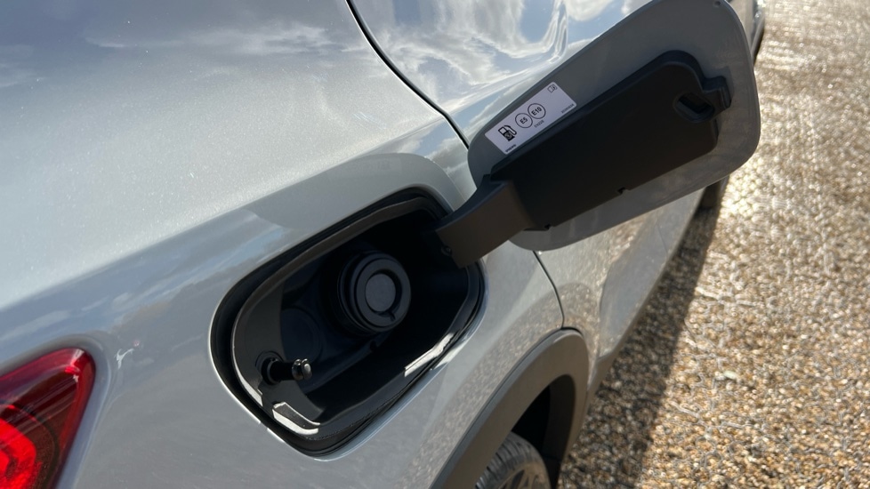 Used Volvo XC40 2025 for sale - 76901272: Photo 42