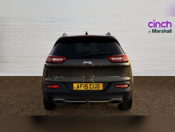 Used Jeep Cherokee 2015 for sale - 76999280: Photo