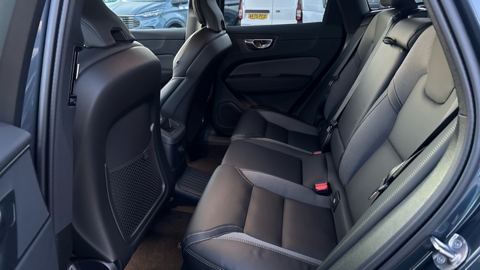Used Volvo XC60 2025 for sale - 76874460: Photo 10