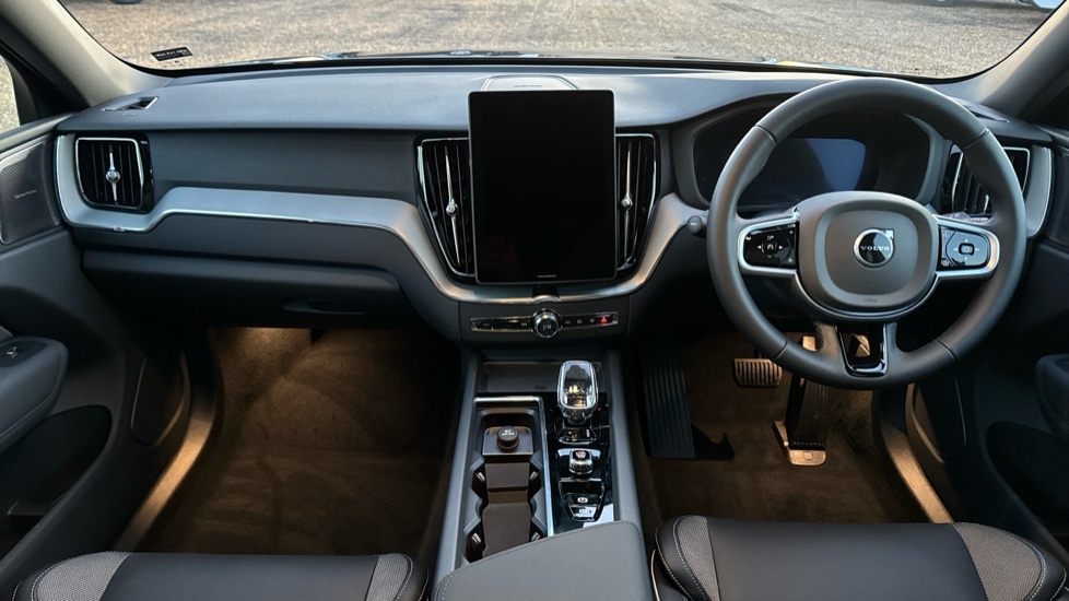 Used Volvo XC60 2025 for sale - 76874460: Photo 21
