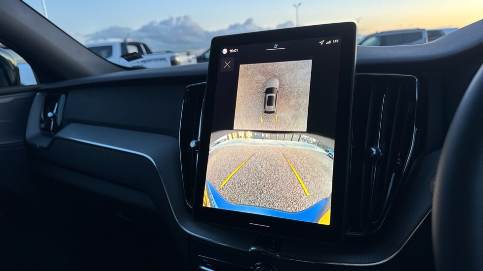 Used Volvo XC60 2025 for sale - 76874460: Photo 37