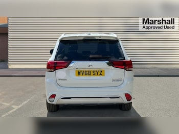 Used Mitsubishi Outlander 2018 for sale - 75451850: Photo