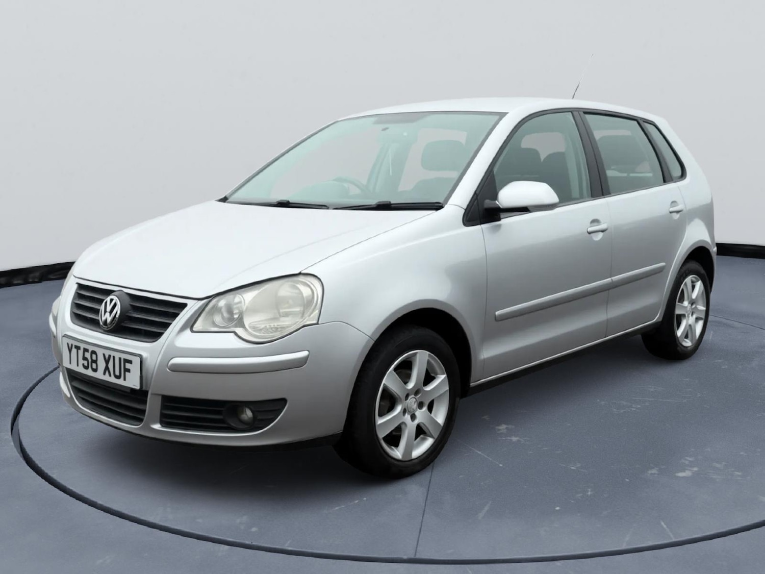 Used Volkswagen Polo 2008 for sale - 77578555: Photo 1