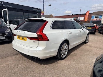 Used Volvo V90 2017 for sale - 79606440: Photo