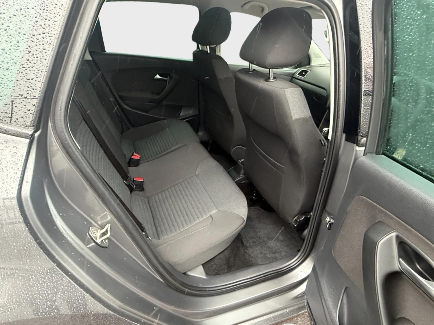 Used Volkswagen Polo 2014 for sale - 77578719: Photo 8