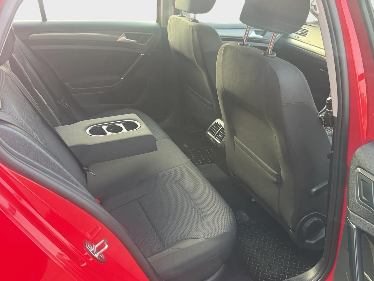 Used Volkswagen Golf 2017 for sale - 77762991: Photo 7