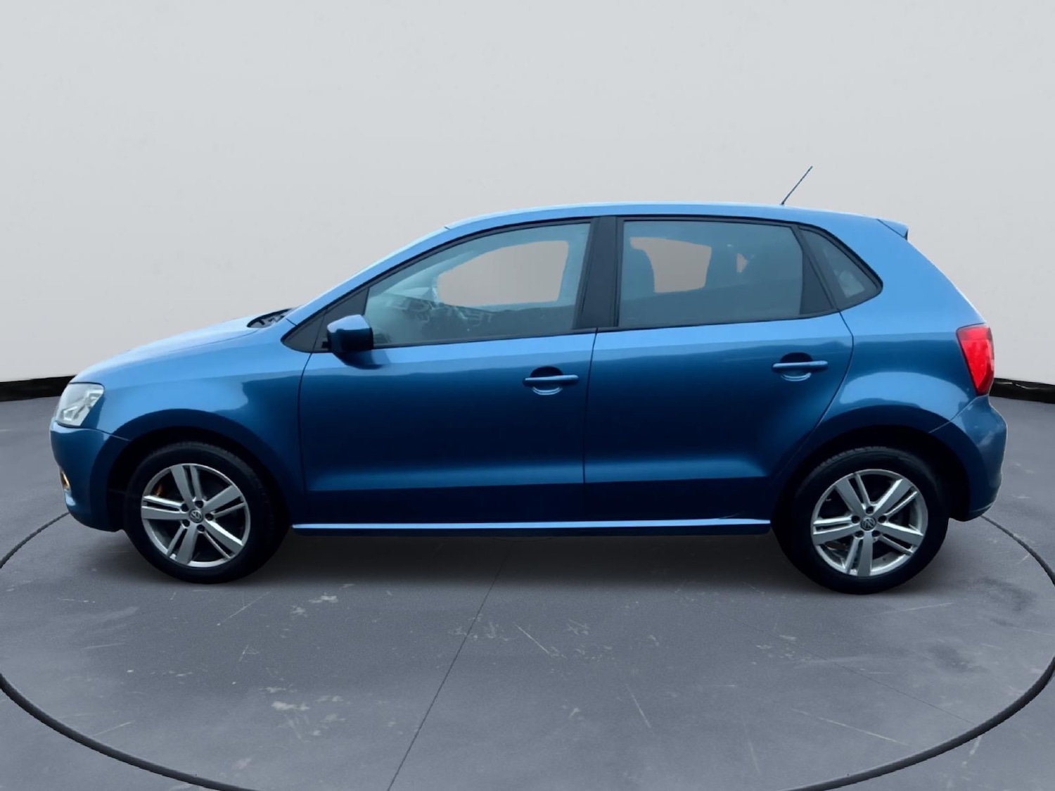Used Volkswagen Polo 2016 for sale - 77617168: Photo 8