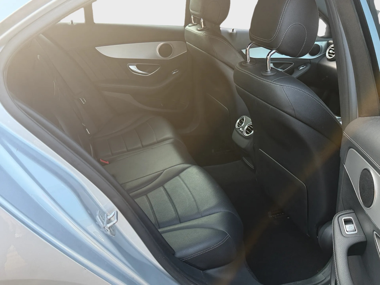 Used Mercedes-Benz C Class 2014 for sale - 77980638: Photo 9