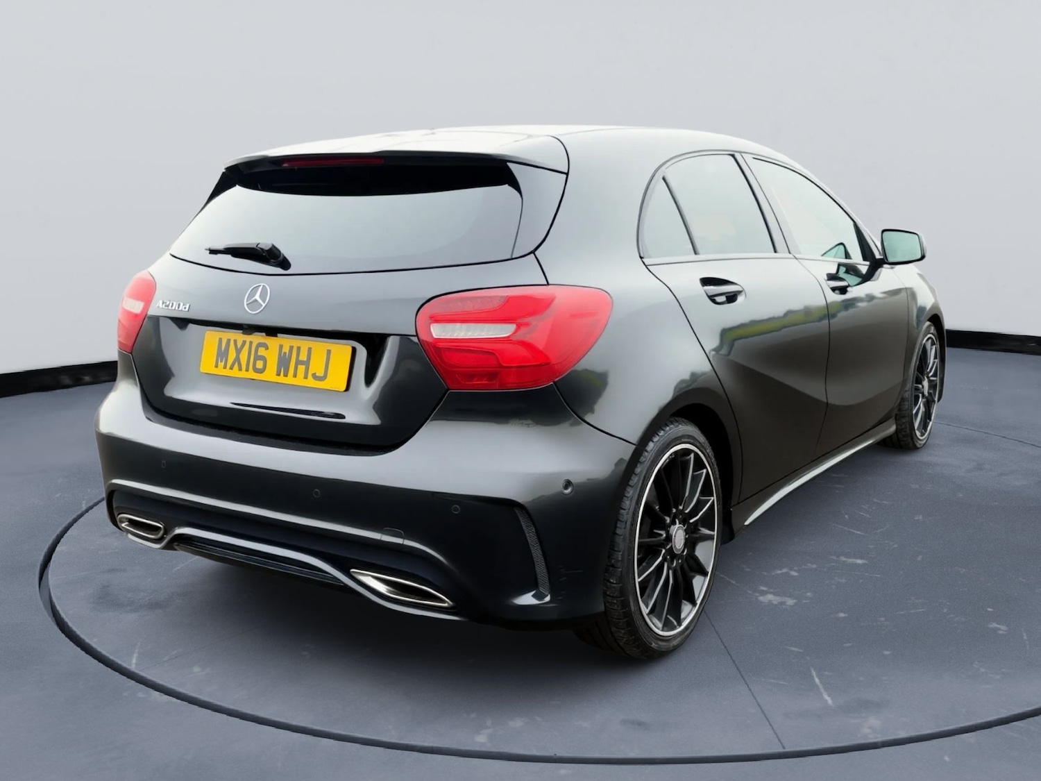 Used Mercedes-Benz A-Class 2016 for sale - 77617173: Photo 5