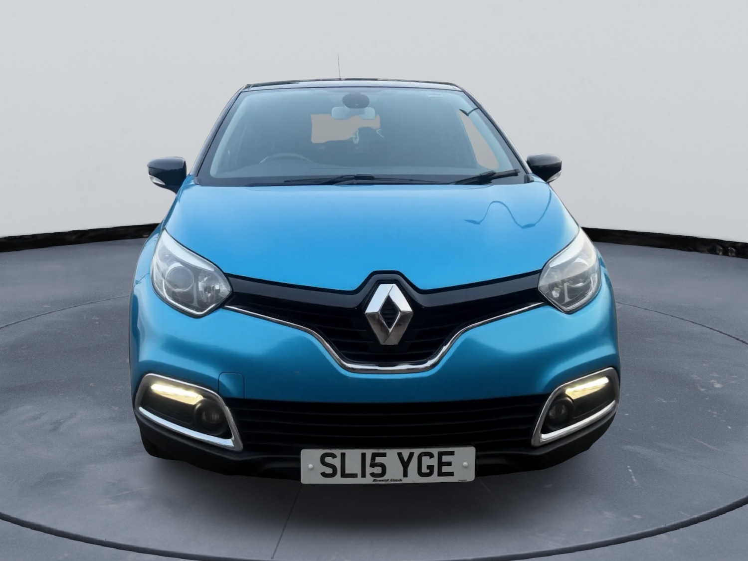 Used Renault Captur 2015 for sale - 77982007: Photo 8