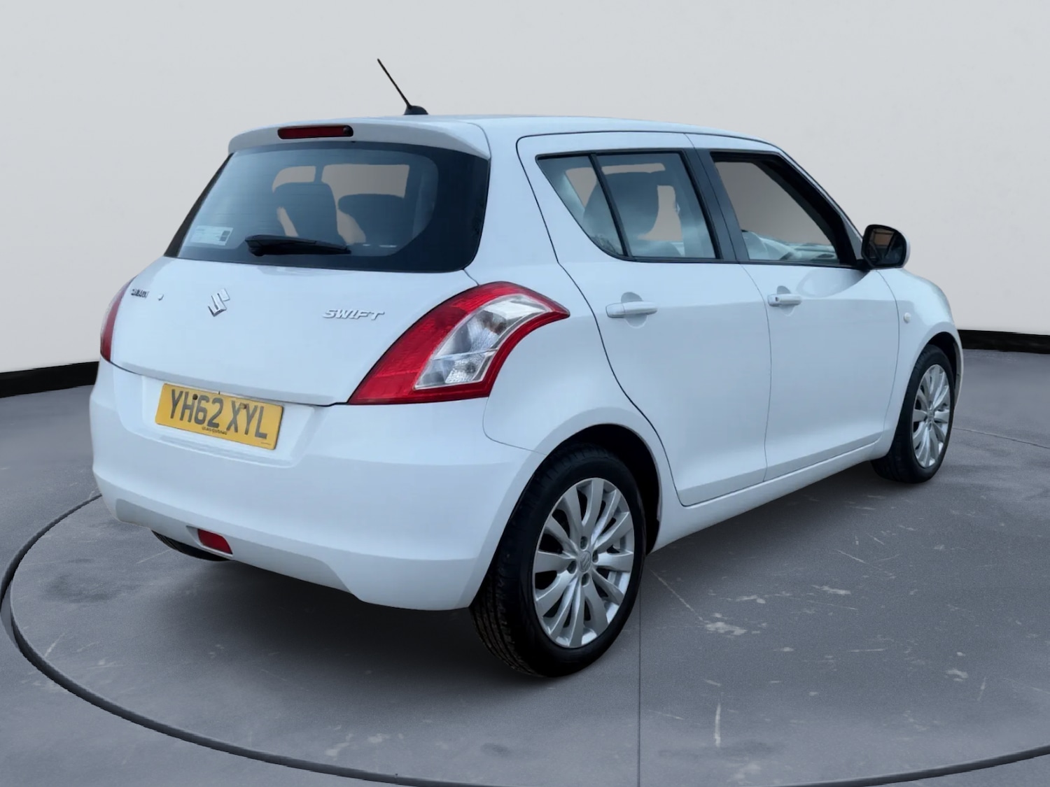 Used Suzuki Swift 2012 for sale - 78006274: Photo 4