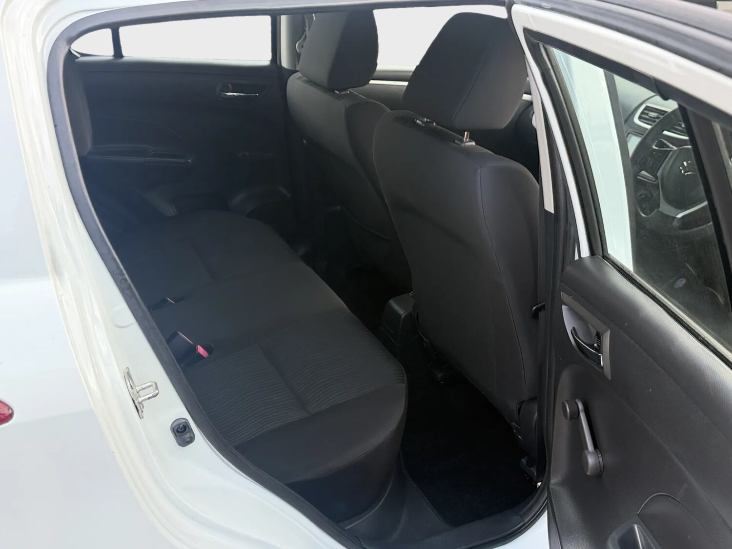 Used Suzuki Swift 2012 for sale - 78006274: Photo 9