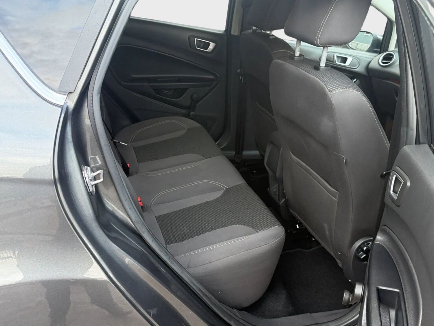 Used Ford Fiesta 2017 for sale - 77819975: Photo 10