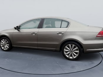 Used Volkswagen Passat 2013 for sale - 77888392: Photo