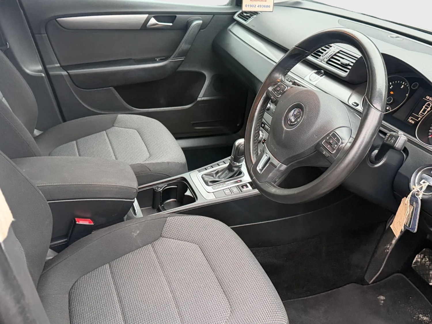 Used Volkswagen Passat 2013 for sale - 77888392: Photo 8