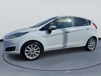 Used Ford Fiesta 2015 for sale - 77701394: Photo
