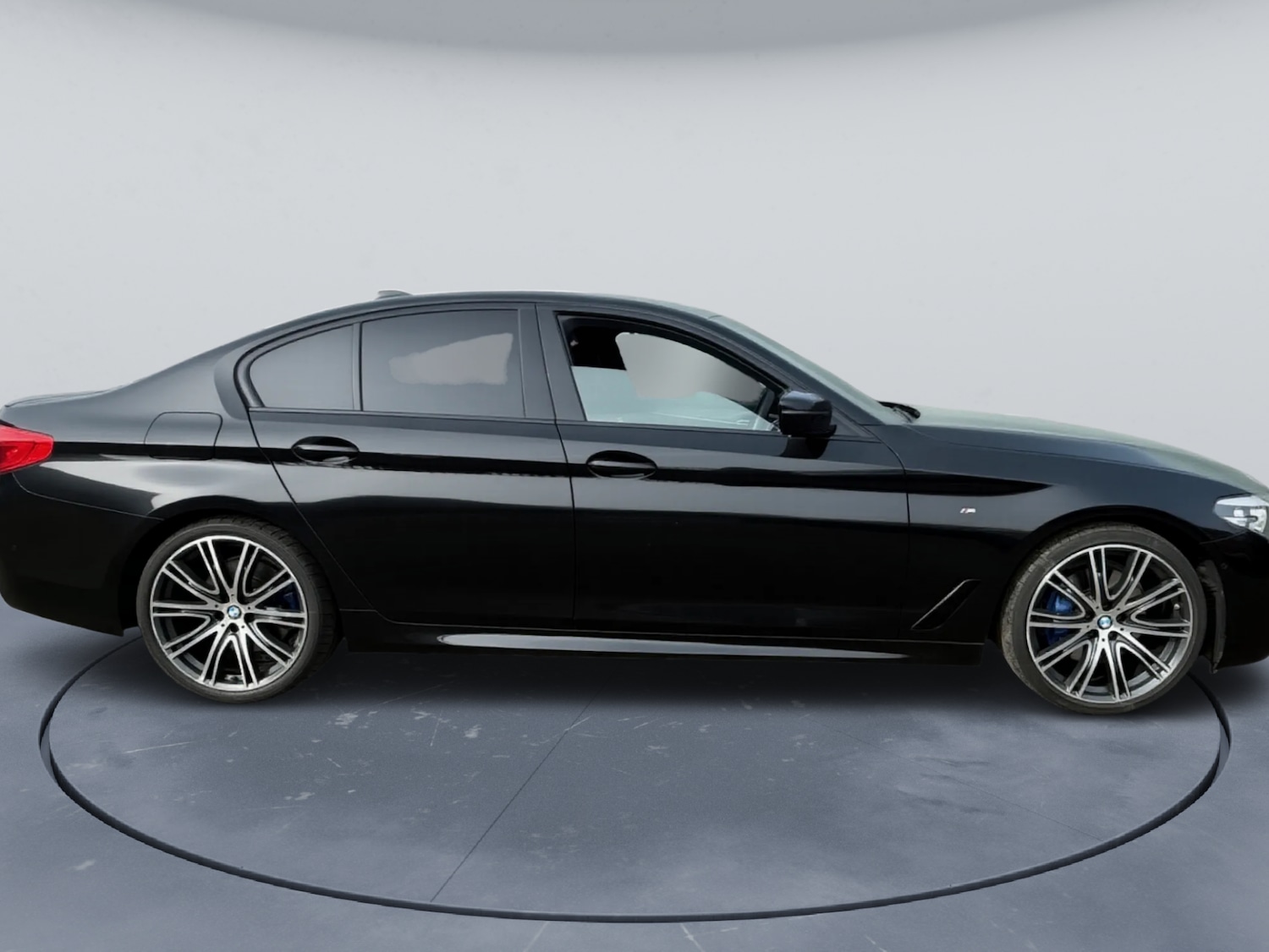 Used BMW 5 Series 2019 for sale - 77982020: Photo 3