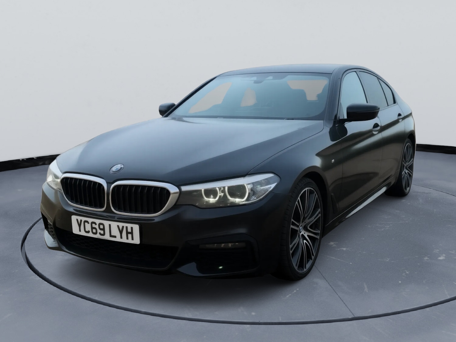 Used BMW 5 Series 2019 for sale - 77982020: Photo 6