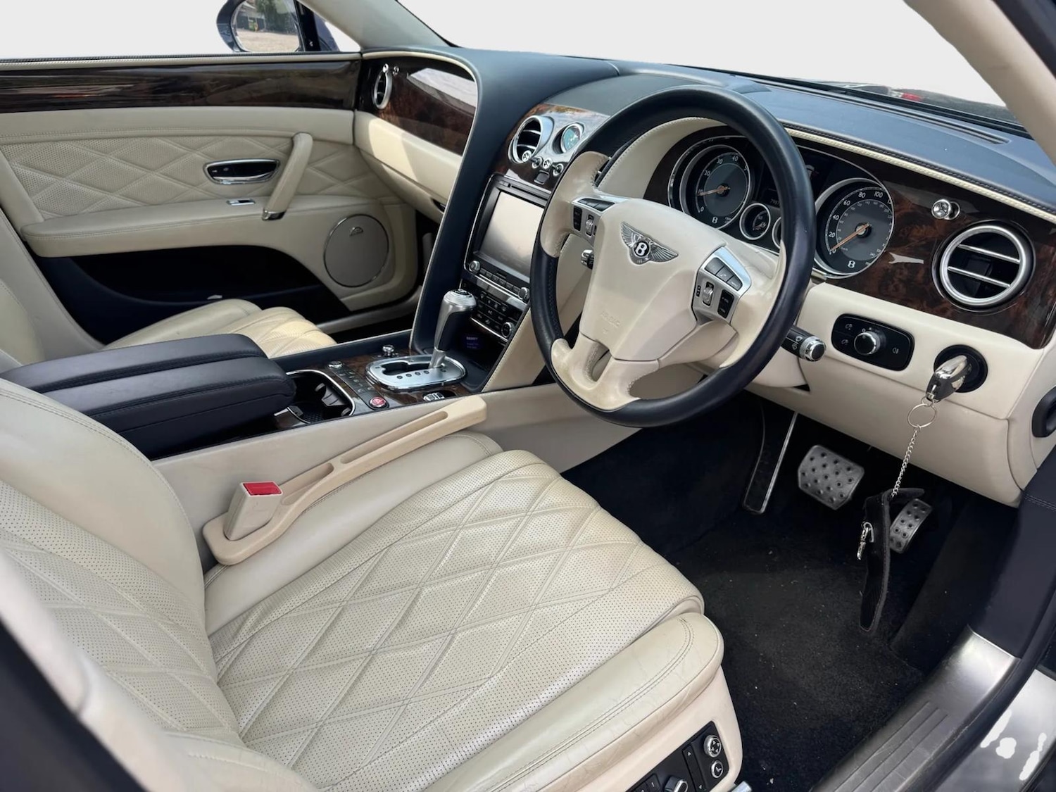 Used Bentley Flying Spur 2015 for sale - 77591837: Photo 9