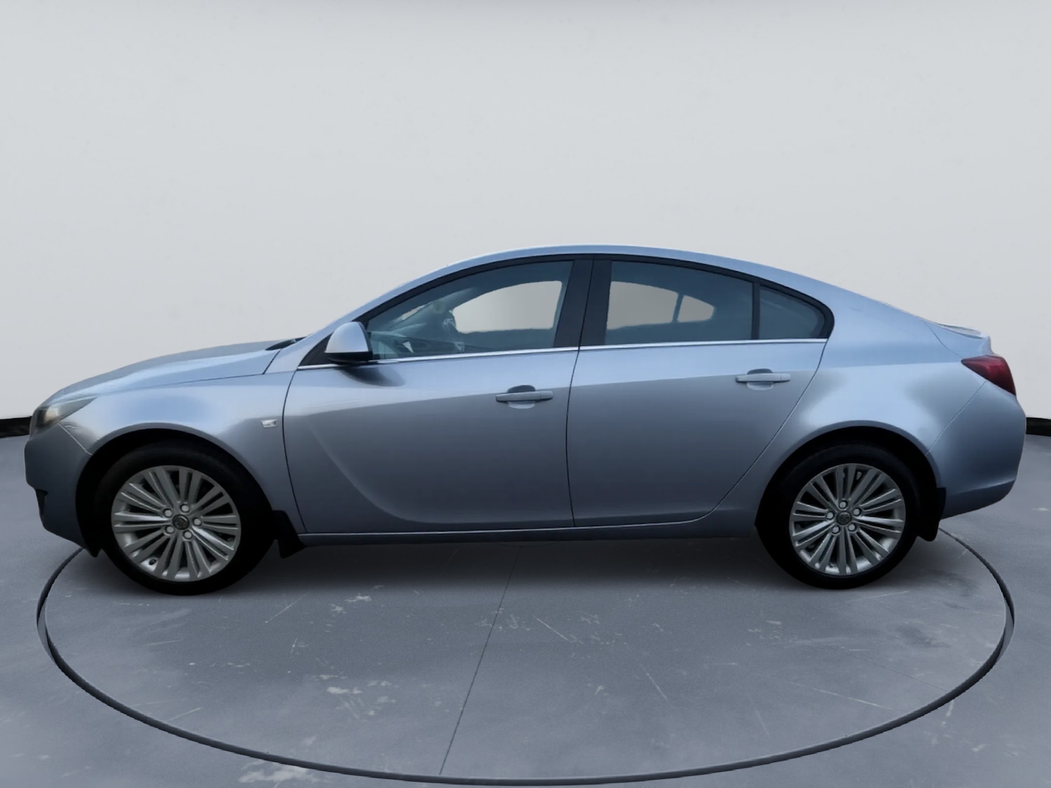 Used Vauxhall Insignia 2016 for sale - 77954505: Photo 2