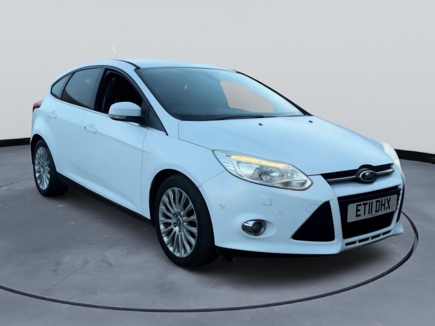 Used Ford Focus 2011 for sale - 77864942: Photo 2