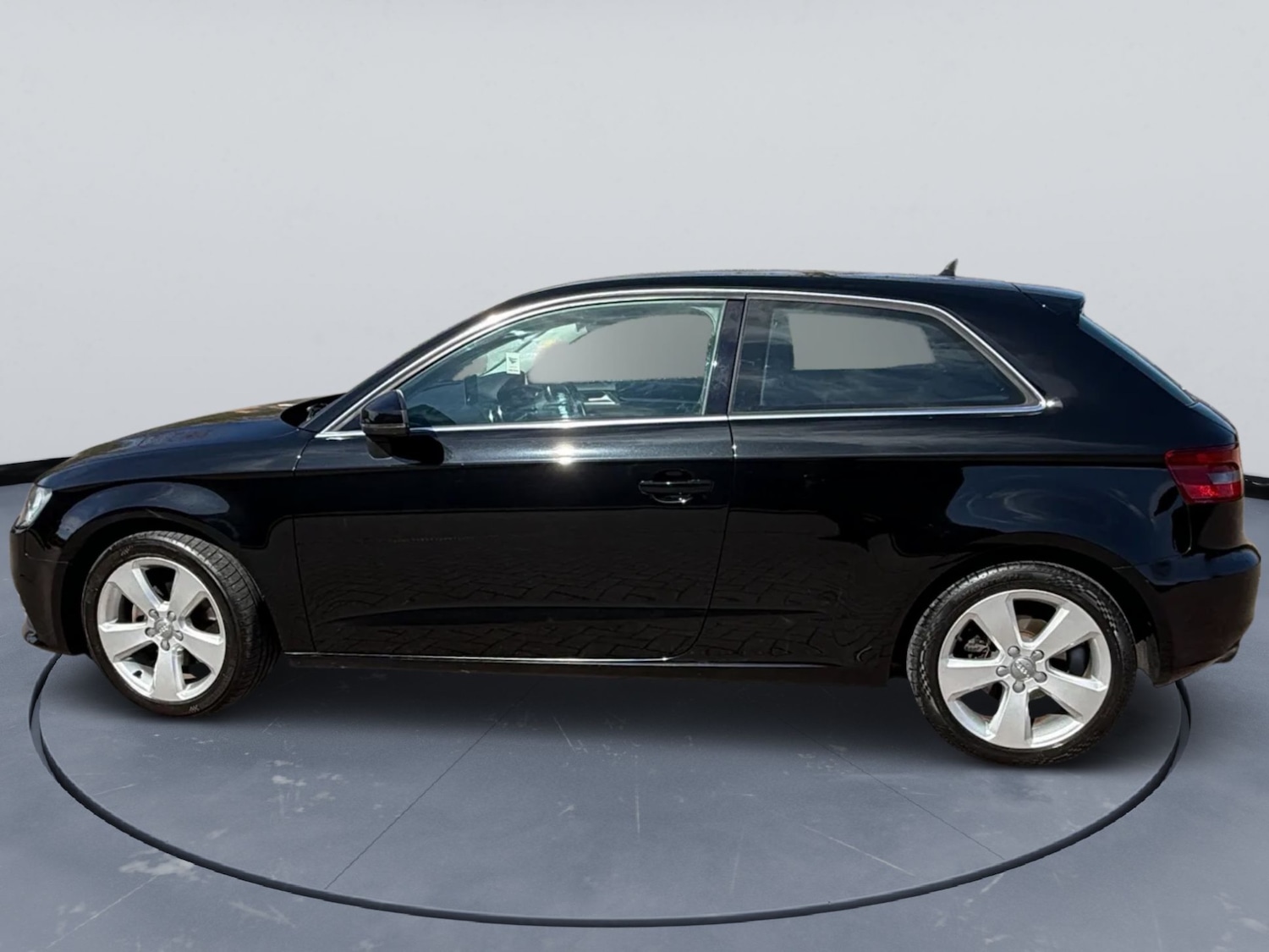 Used Audi A3 2015 for sale - 78150995: Photo 8