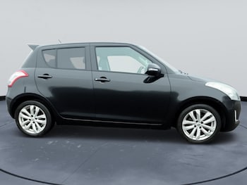 Used Suzuki Swift 2015 for sale - 77578559: Photo