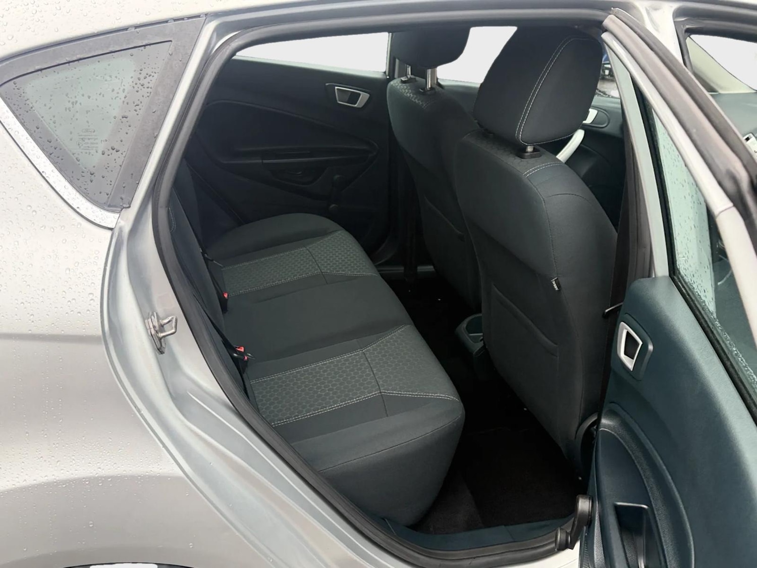 Used Ford Fiesta 2011 for sale - 77919006: Photo 10