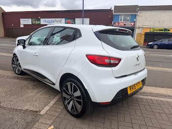 Used Renault Clio 2015 for sale - 79606571: Photo