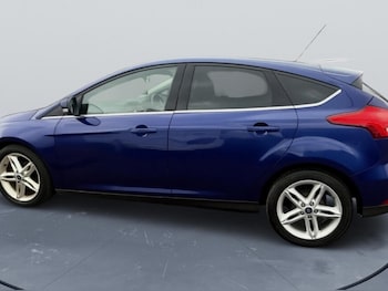 Used Ford Focus 2017 for sale - 79383689: Photo