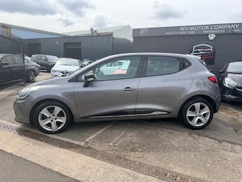 Used Renault Clio 2015 for sale - 79606405: Photo