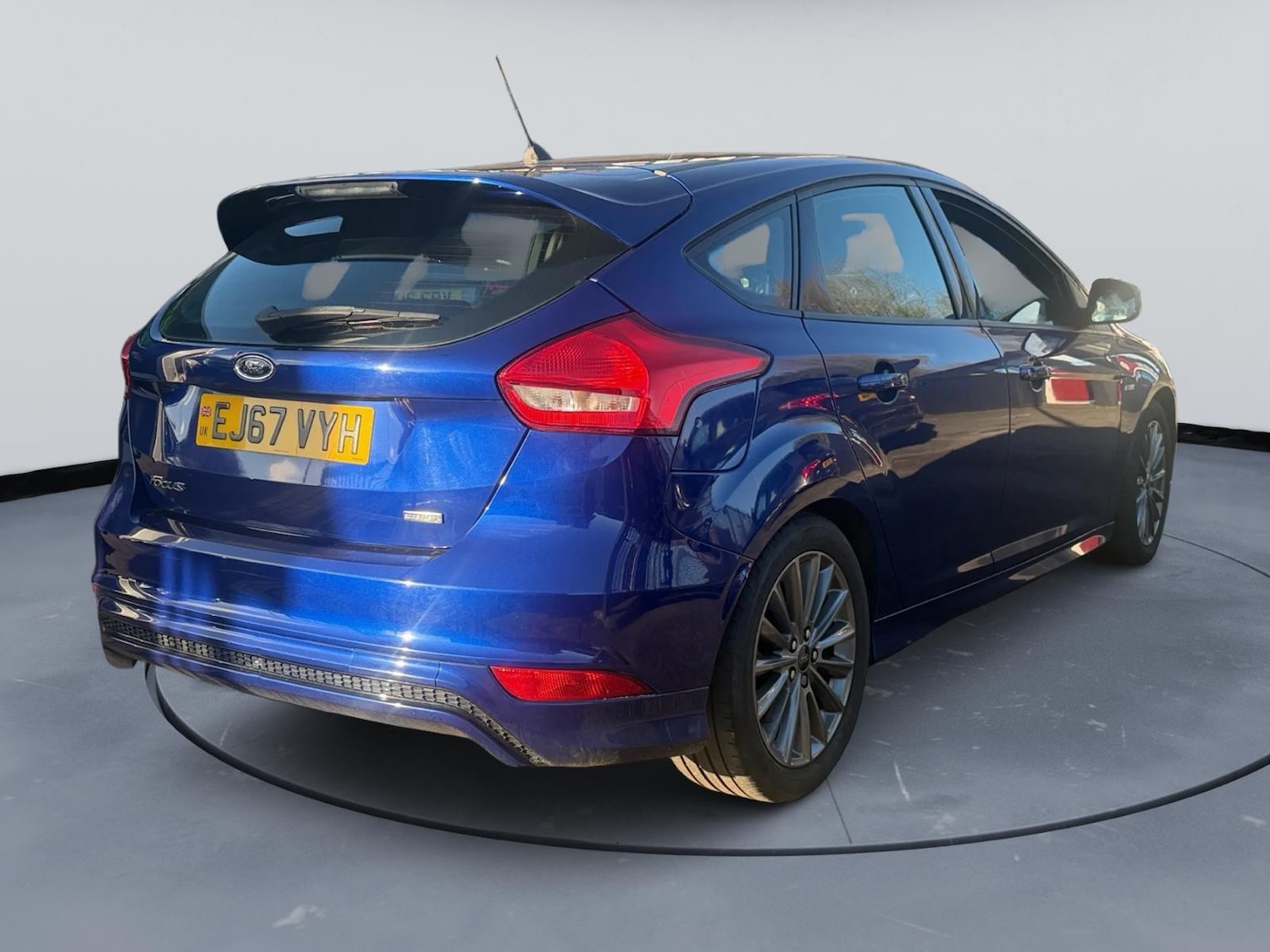 Used Ford Focus 2017 for sale - 77629279: Photo 3