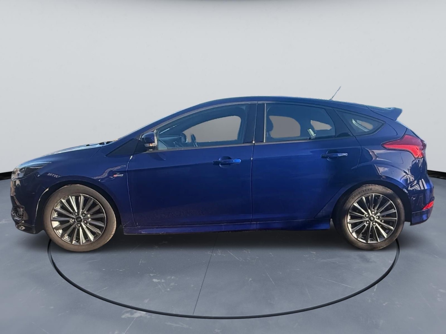 Used Ford Focus 2017 for sale - 77629279: Photo 5