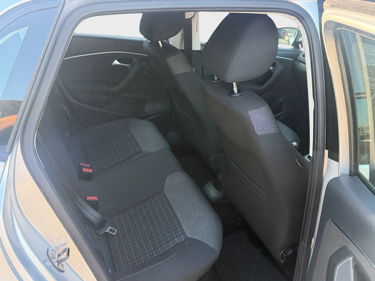 Used Volkswagen Polo 2014 for sale - 77982014: Photo 9