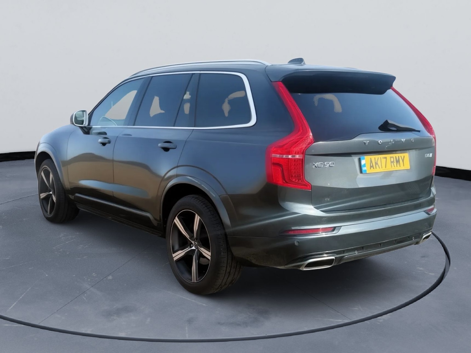 Used Volvo XC90 2017 for sale - 77888400: Photo 3