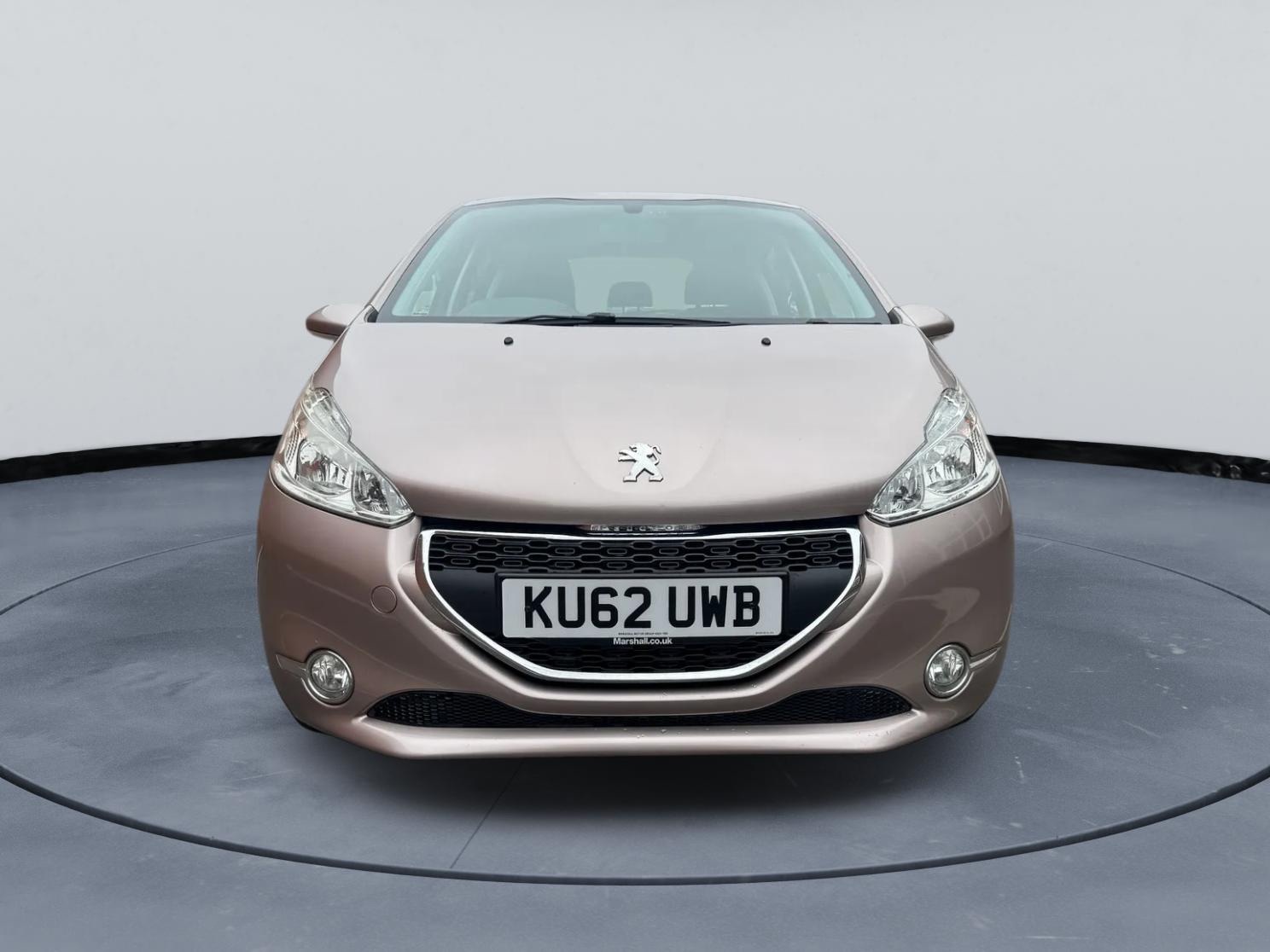Used Peugeot 208 2012 for sale - 77715452: Photo 3