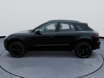 Used Porsche Macan 2018 for sale - 79383601: Photo