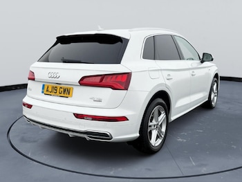 Used Audi Q5 2019 for sale - 77516452: Photo